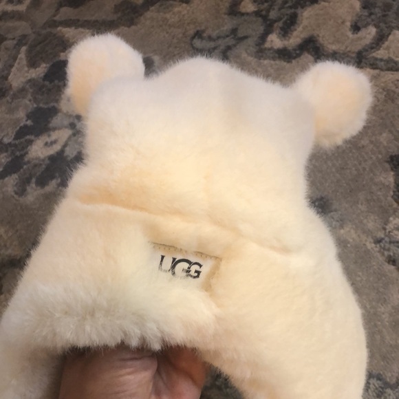 Hat - Picture 2 of 5